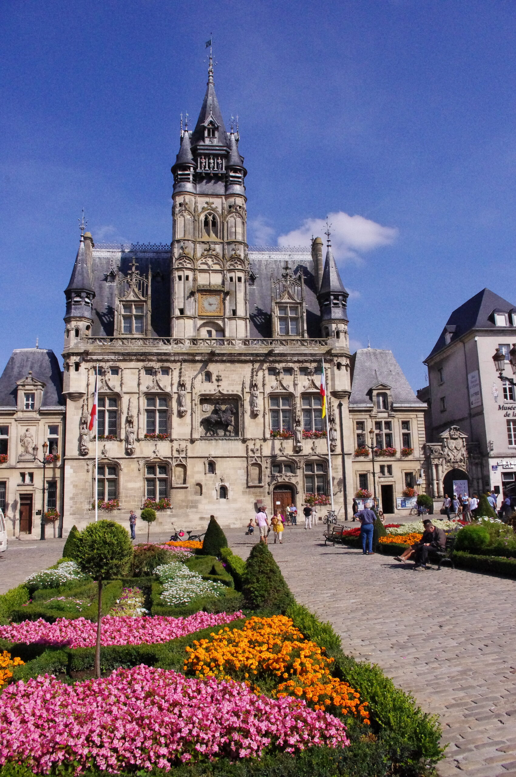 compiègne hôtel de ville (xvie)